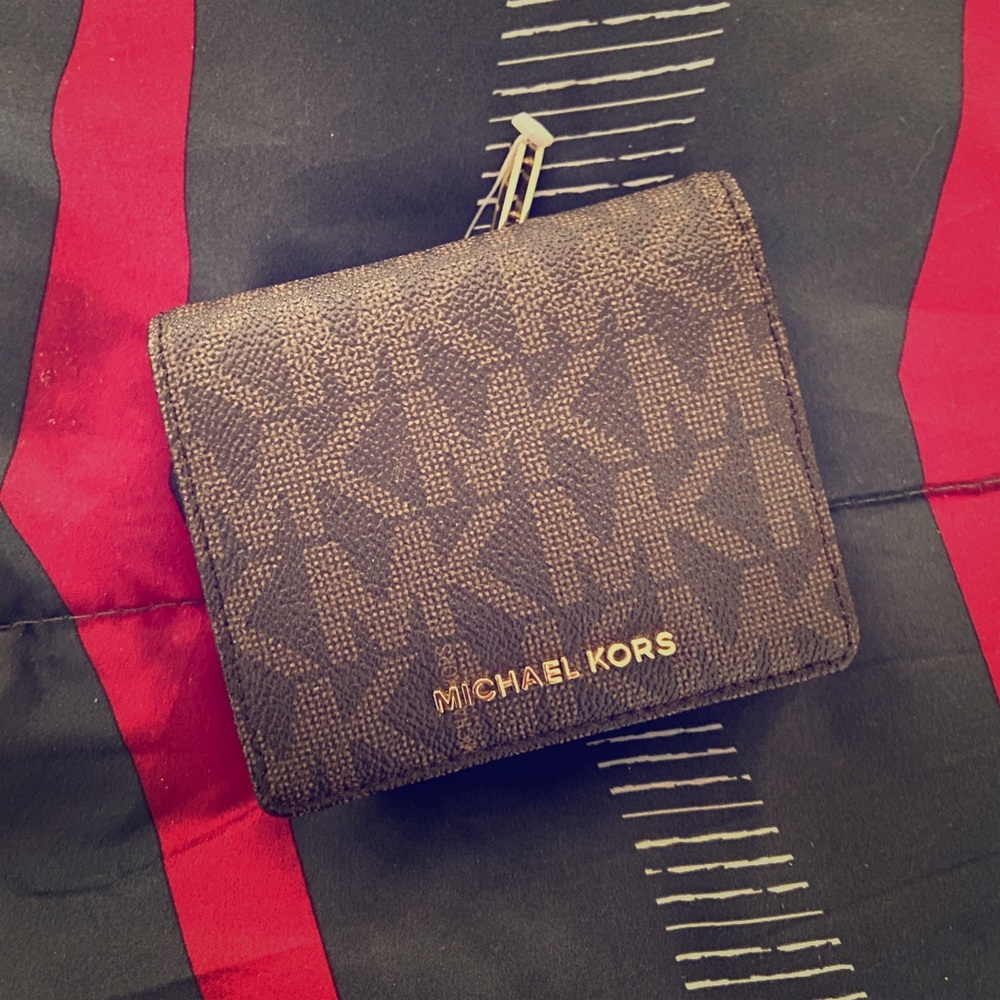 Michael Kors wallet